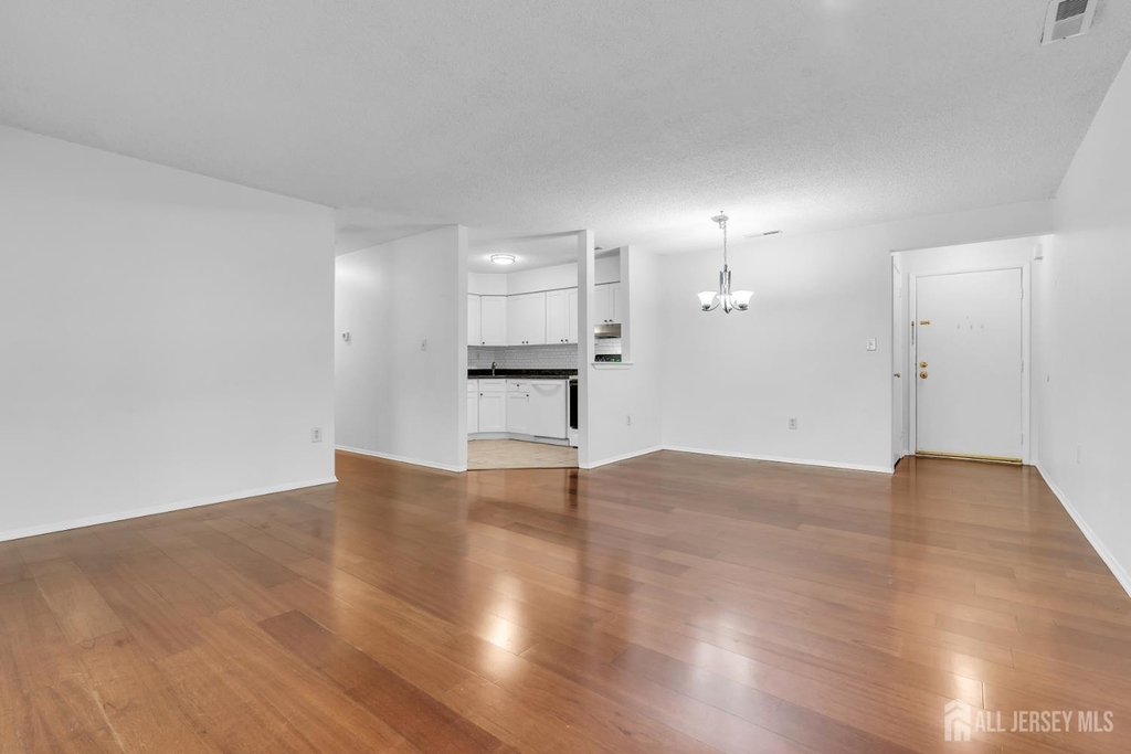 1719 Aspen Drive - Photo 4