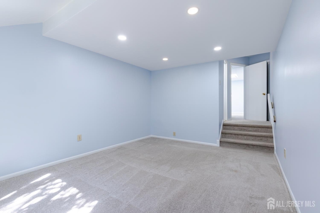 1050 Schmidt Lane - Photo 8