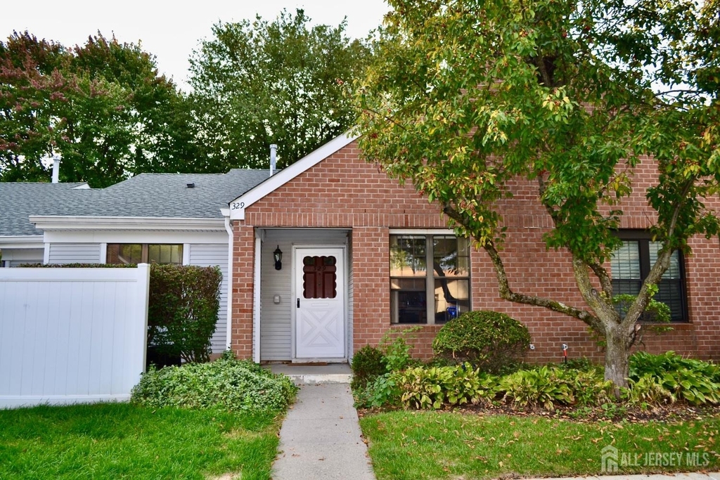 329 Wycoff Way W - Photo 0