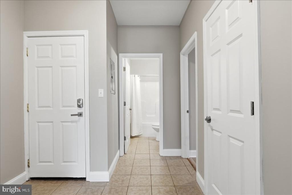 126 N Braddock Street - Photo 8
