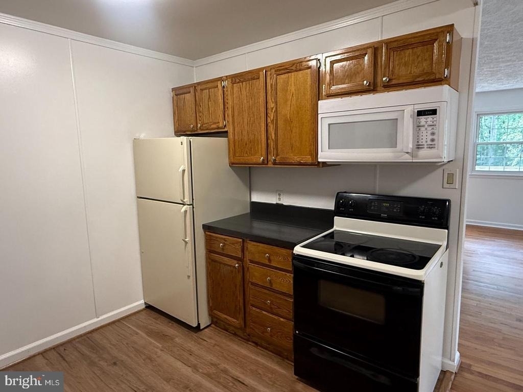 7013 Trails End Road - Photo 18