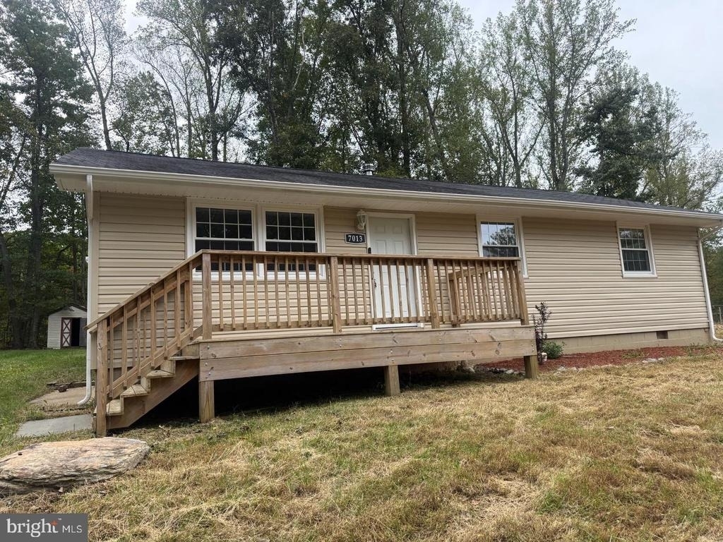 7013 Trails End Road - Photo 3