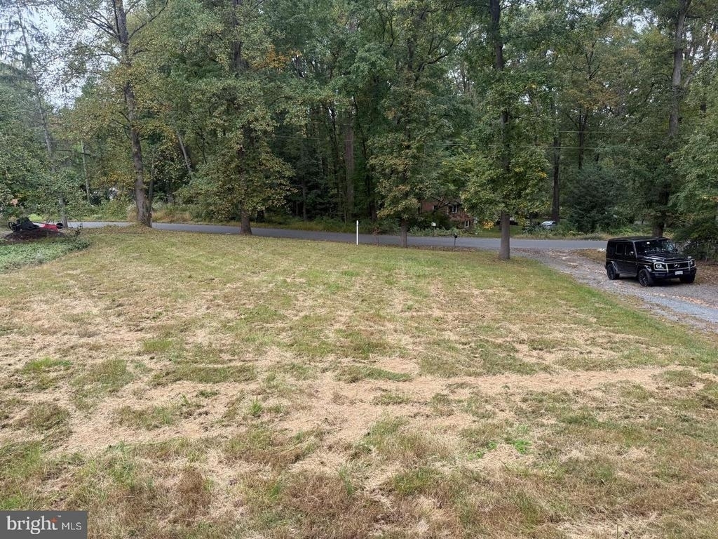 7013 Trails End Road - Photo 5