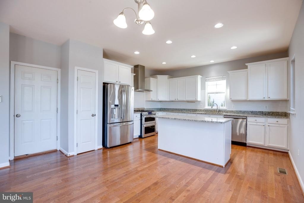 11932 Blue Violet Way - Photo 19