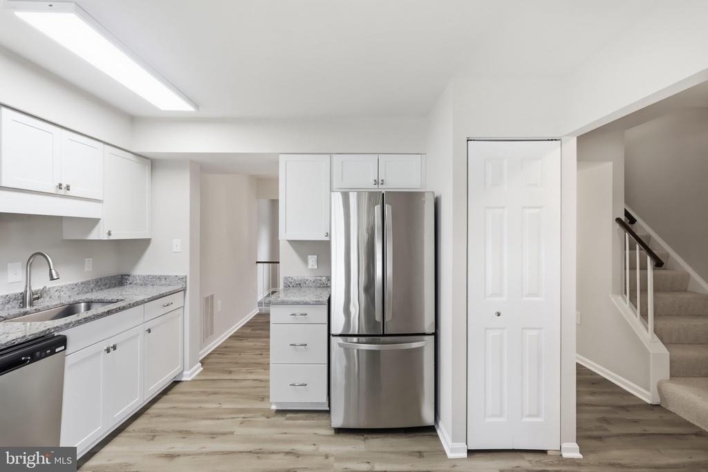 10272 Colony Park Drive - Photo 15