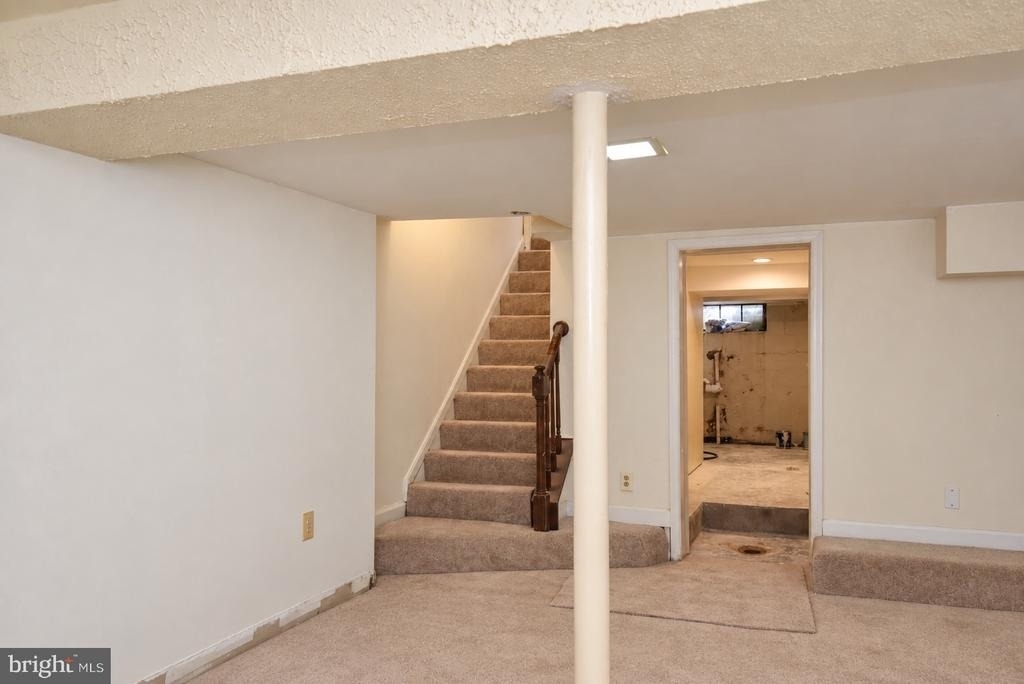 8531 W Oak Place - Photo 36