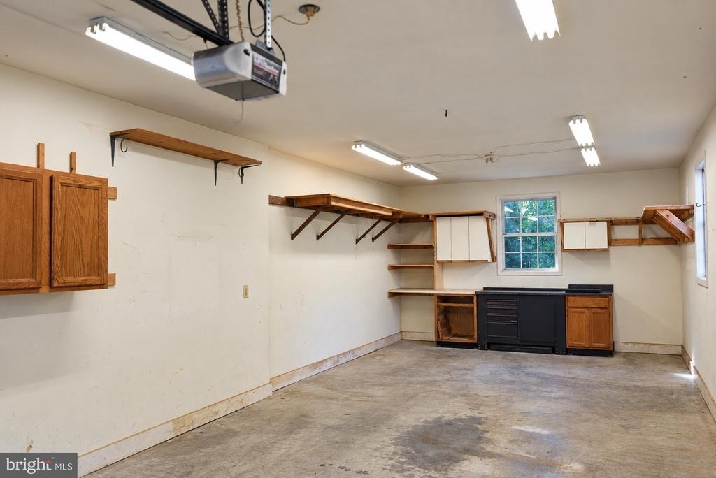 8531 W Oak Place - Photo 41