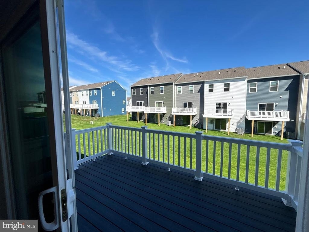 108 Bowers Street - Photo 8
