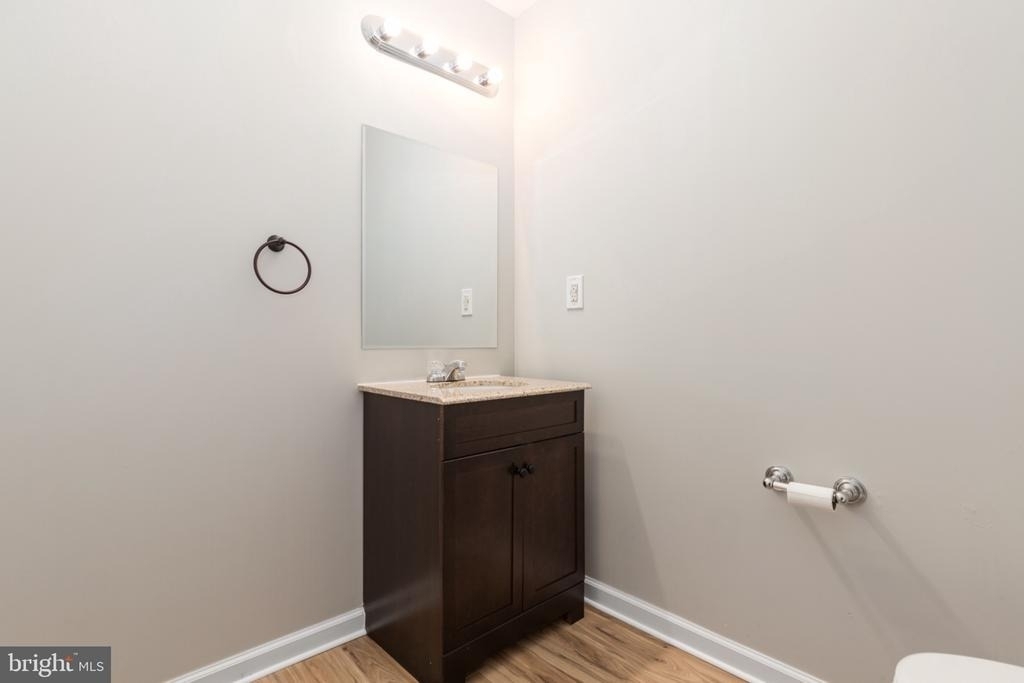729 Acorn Court - Photo 26