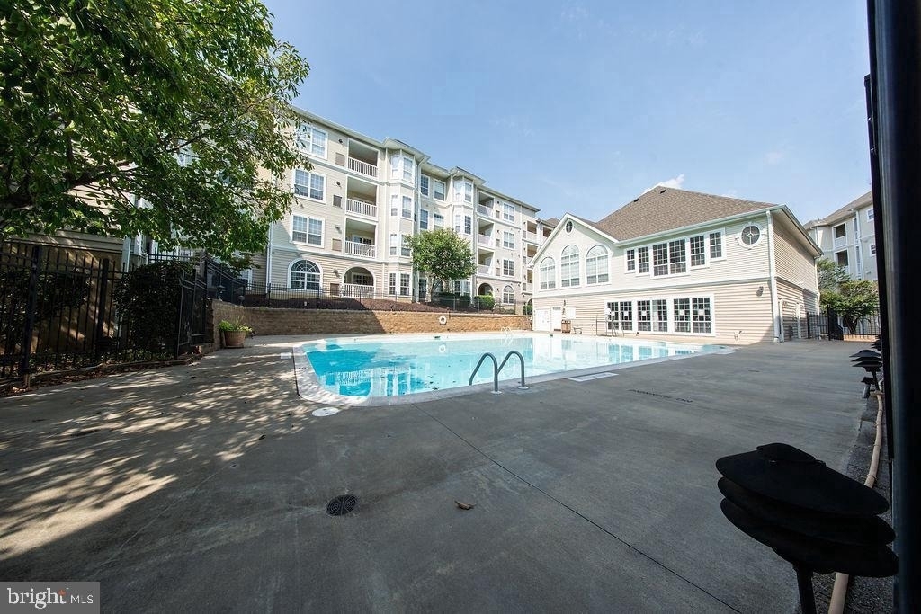 4550 Strutfield Lane - Photo 42