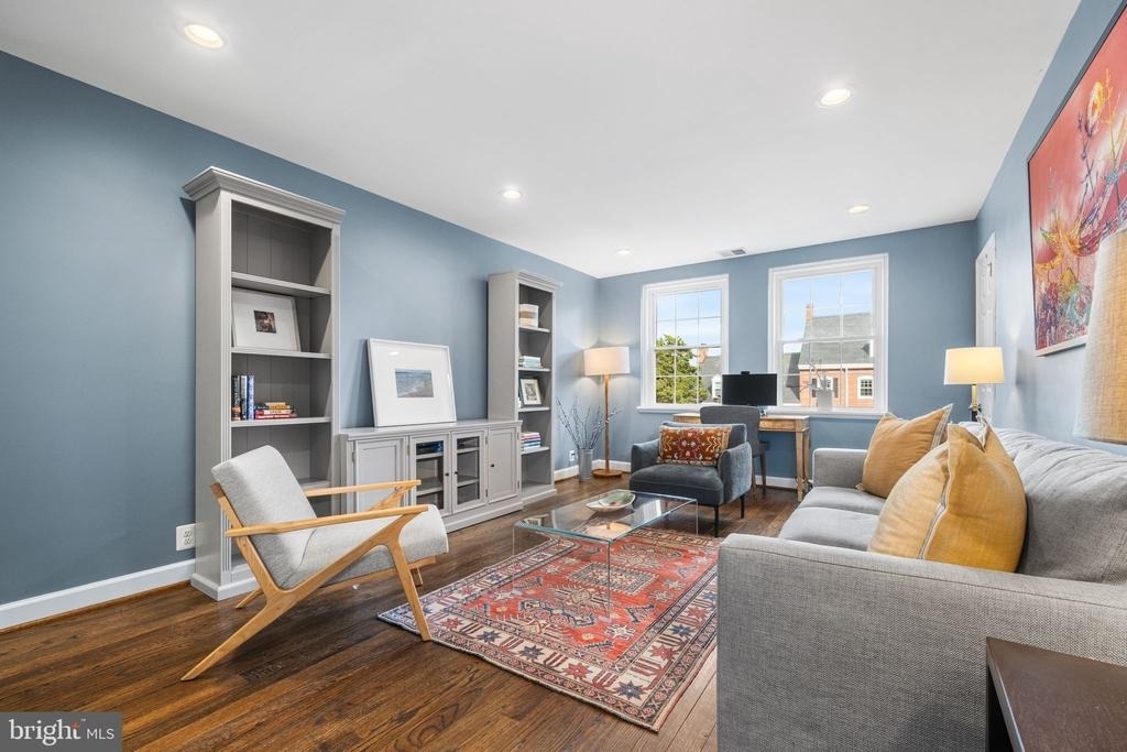 4520 36th Street S - Photo 1