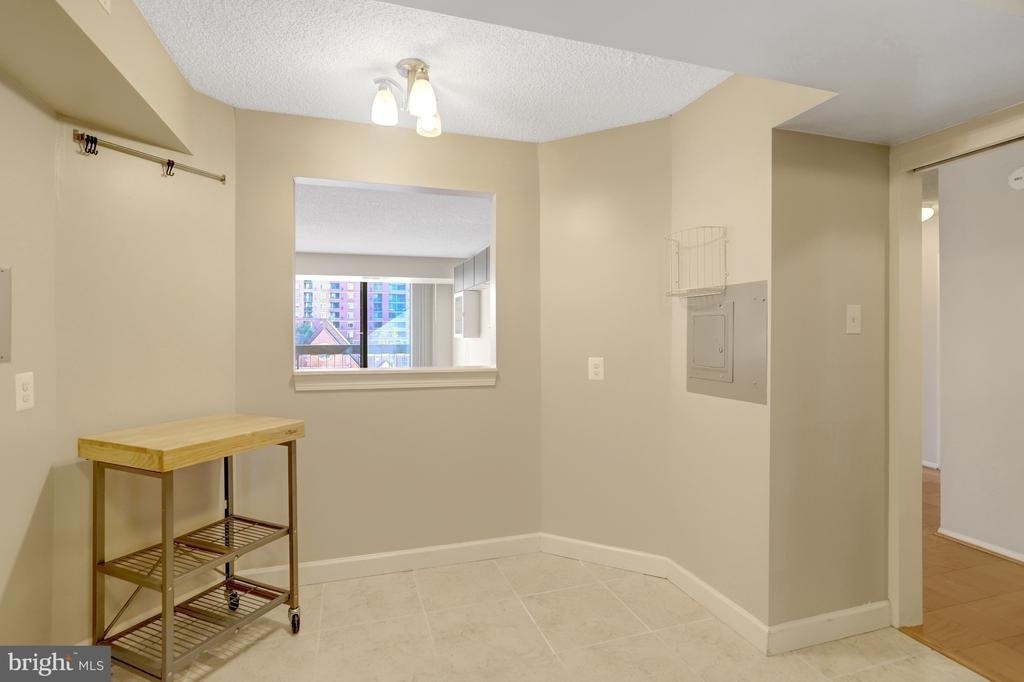 3800 Fairfax Drive - Photo 6