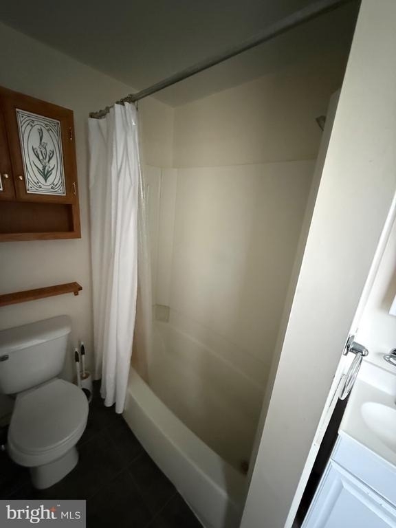 3921 Cresson Street - Photo 2