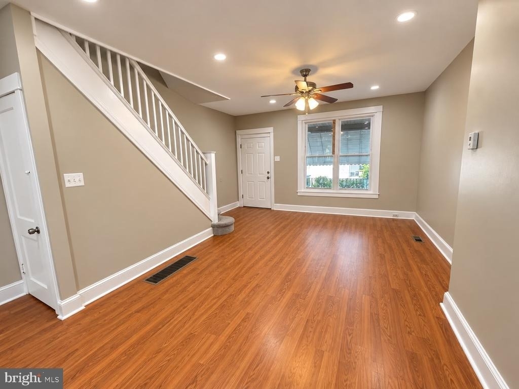 6563 N Lambert Street - Photo 4