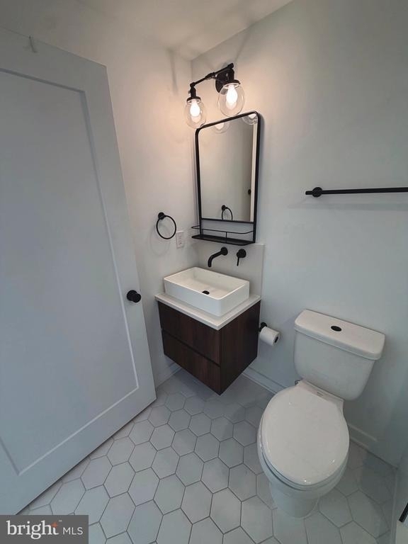1723 Francis Street - Photo 8