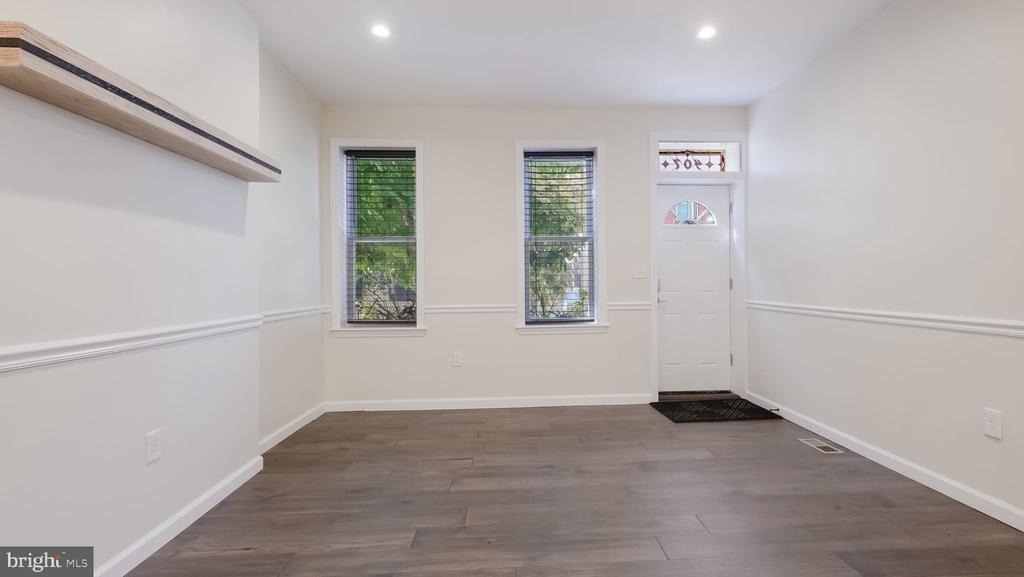 407 W Jefferson Street - Photo 5