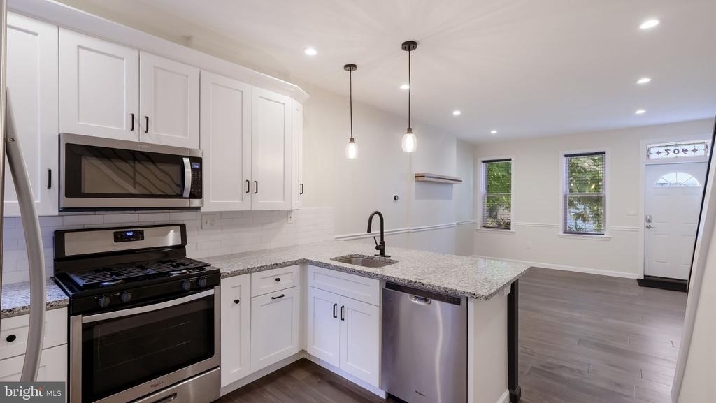 407 W Jefferson Street - Photo 11