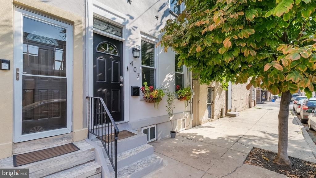 407 W Jefferson Street - Photo 2