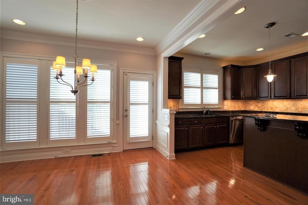 102 Bishop Drive - Photo 10