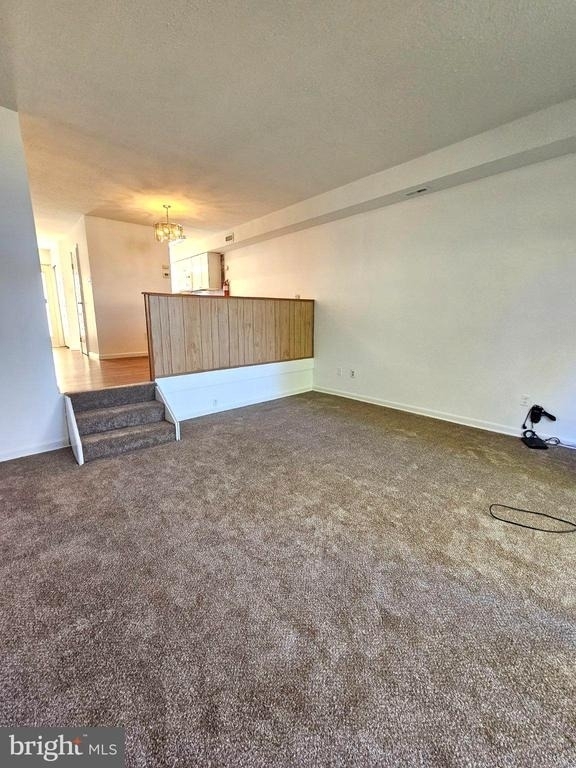 122 Centre Ave Avenue - Photo 4