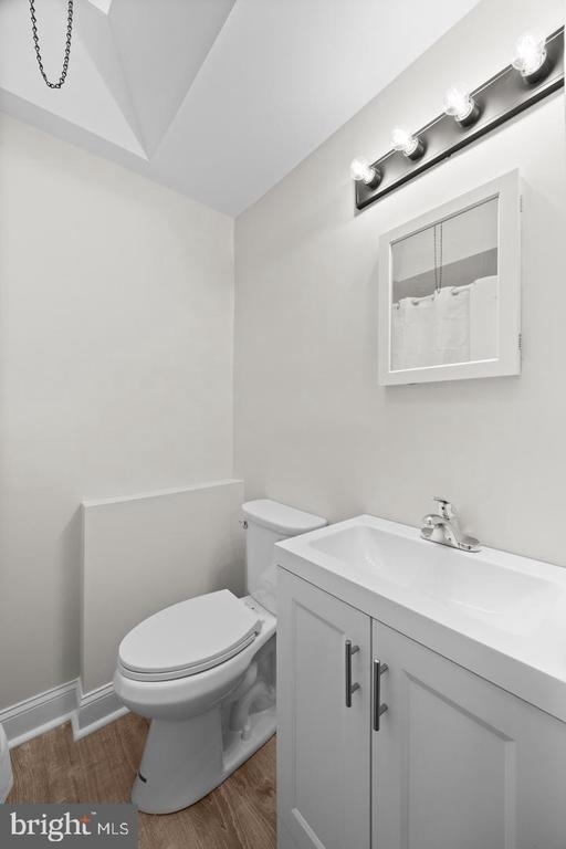84 Chester Avenue - Photo 5