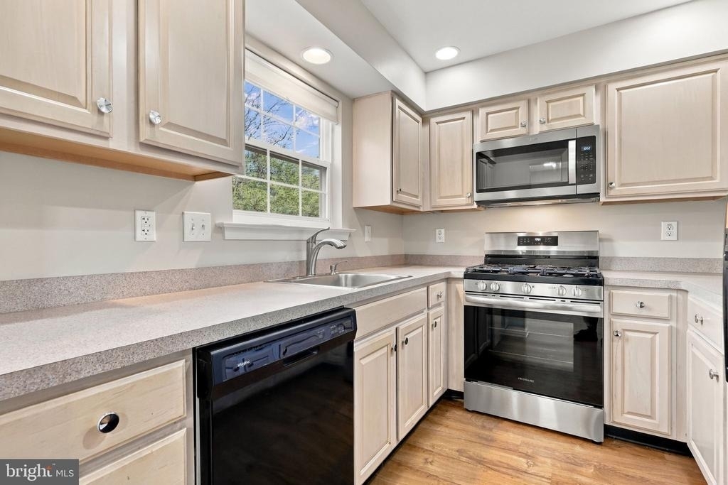 213 Tanager Court - Photo 10
