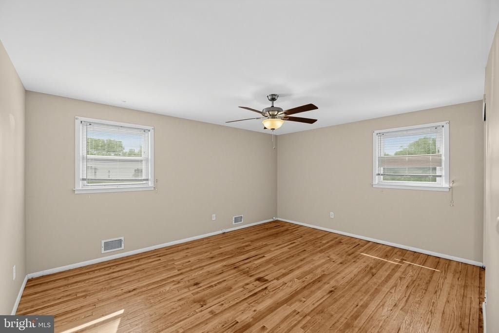 4 Roslyn Road - Photo 17