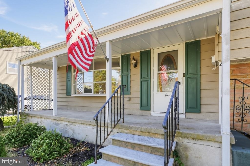 4 Roslyn Road - Photo 9