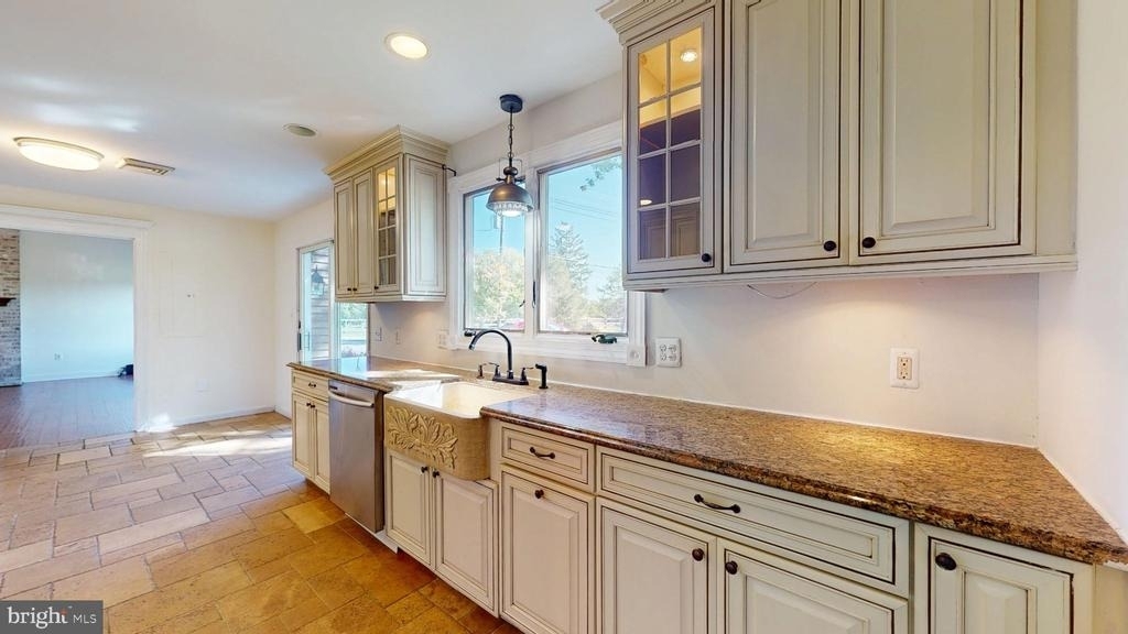 27 Reeves Station Road - Photo 1