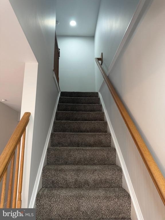 901 Mercer Drive - Photo 12