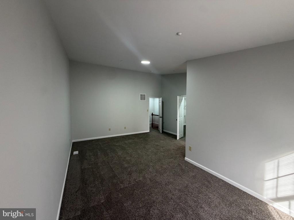 901 Mercer Drive - Photo 16