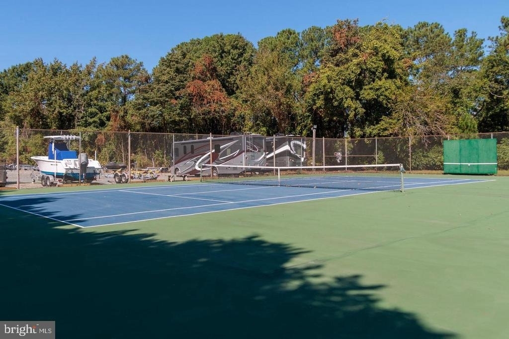 102 Golf Court - Photo 43
