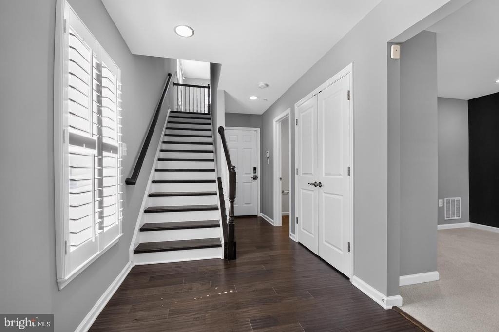 2922 Pinebrook Road - Photo 10