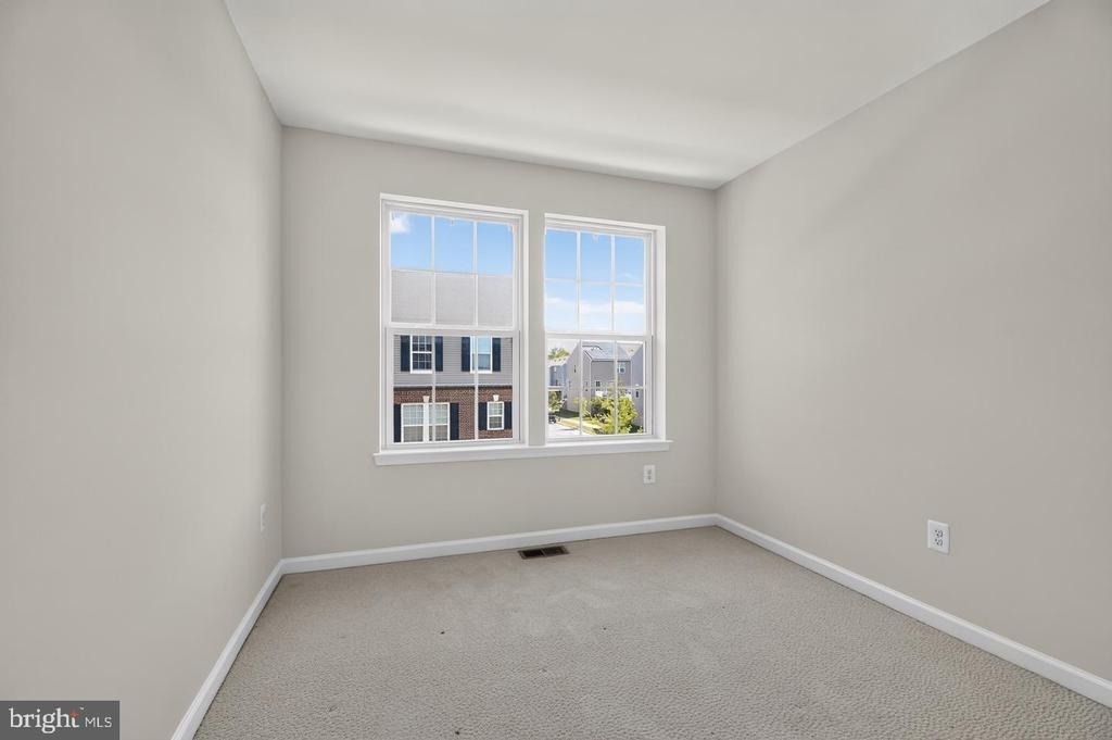 2922 Pinebrook Road - Photo 40