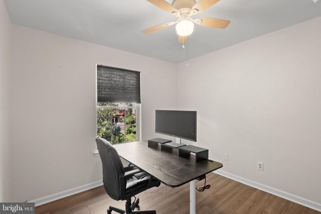 7020 Storch Lane - Photo 33