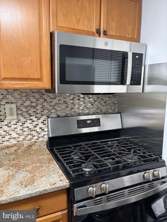 2801 Iverson Street - Photo 3