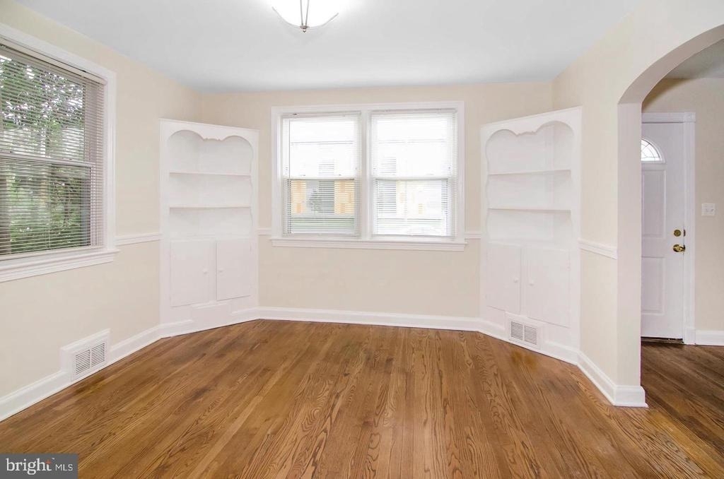 11706 Georgia Avenue - Photo 8
