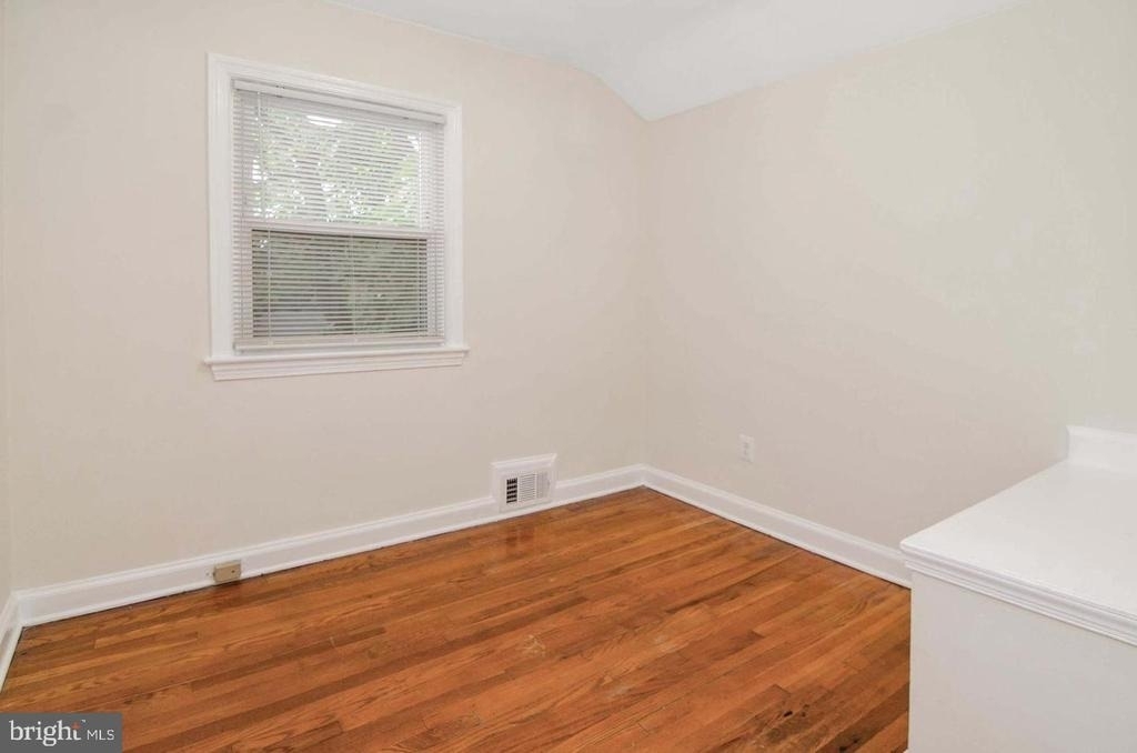 11706 Georgia Avenue - Photo 19