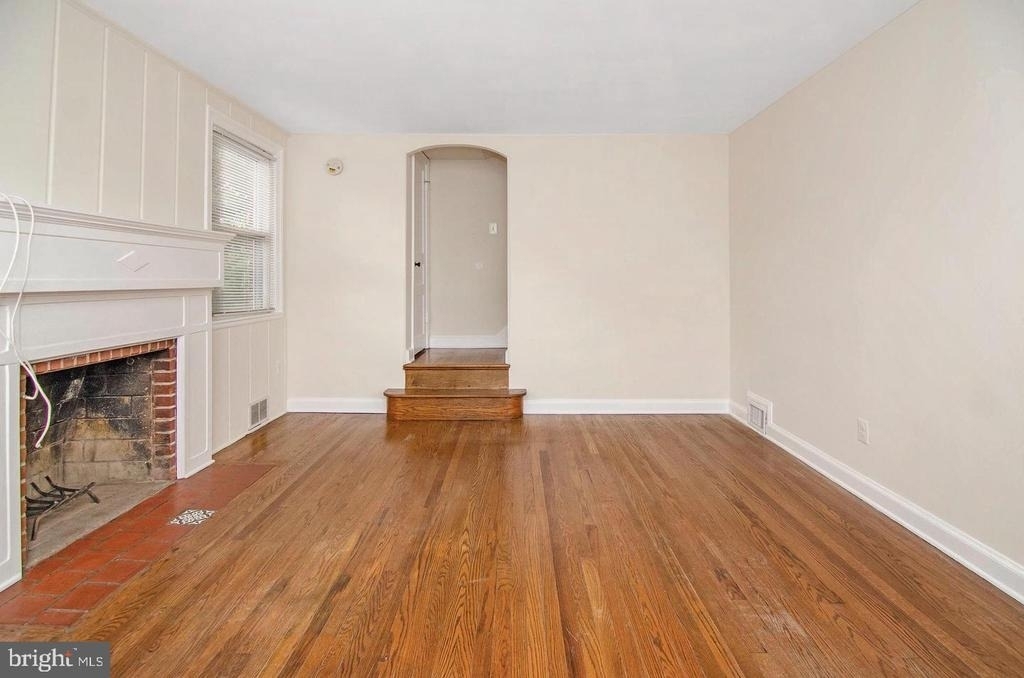 11706 Georgia Avenue - Photo 12