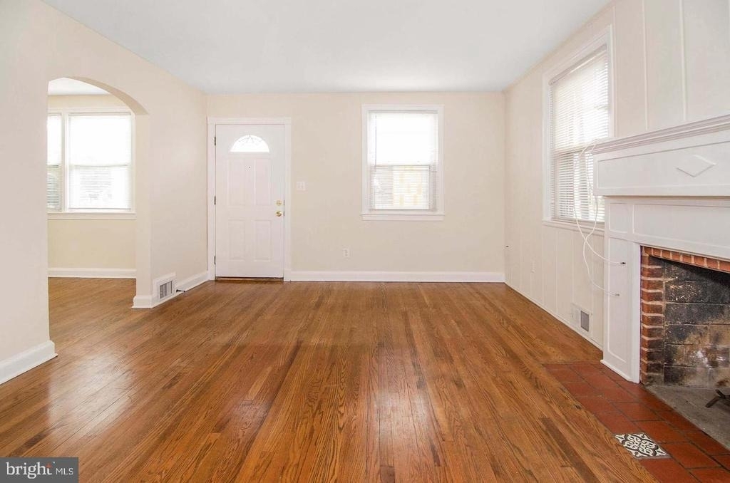 11706 Georgia Avenue - Photo 13