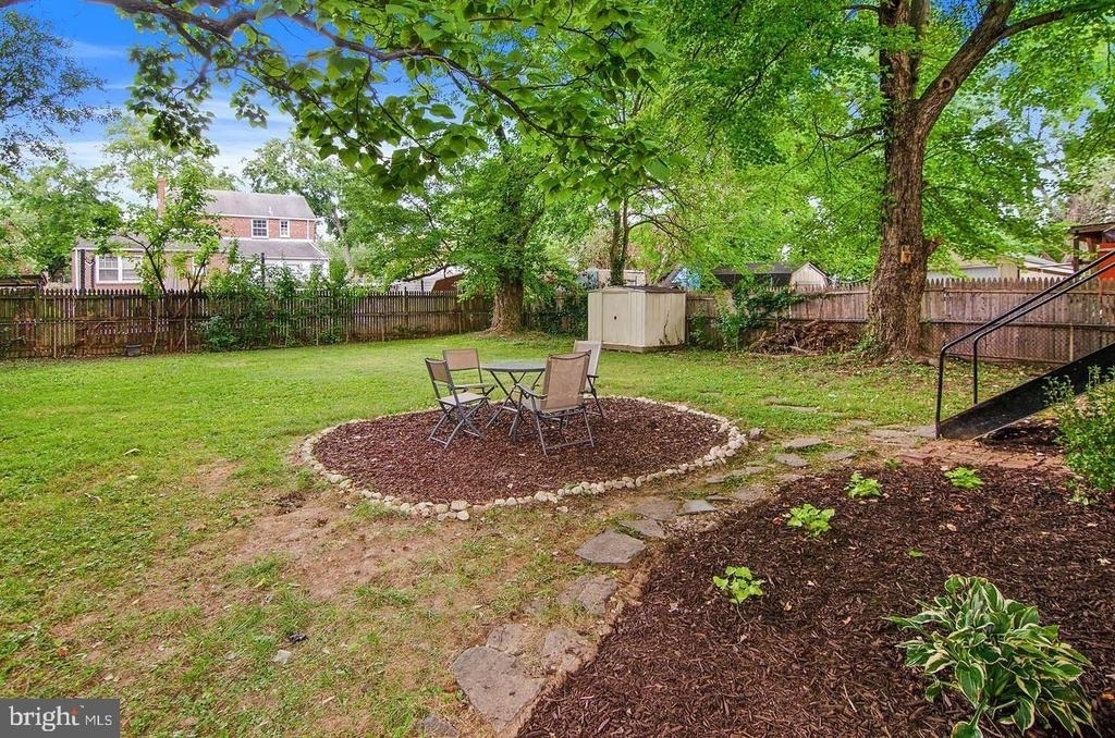 11706 Georgia Avenue - Photo 4