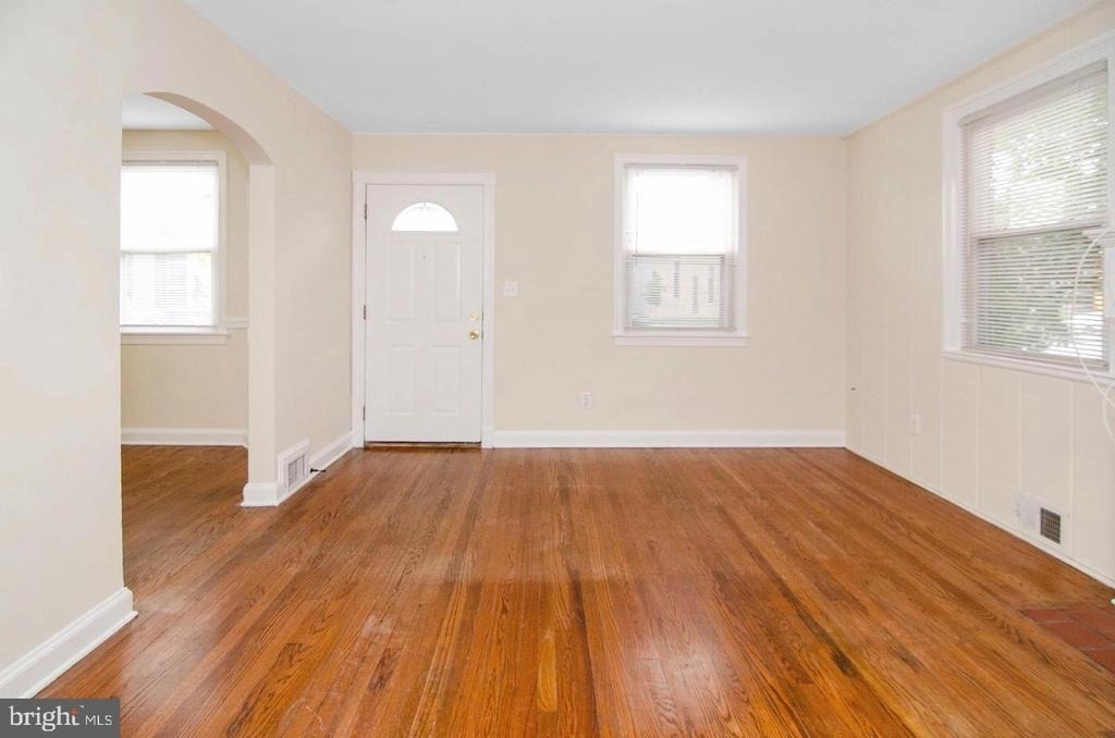 11706 Georgia Avenue - Photo 11