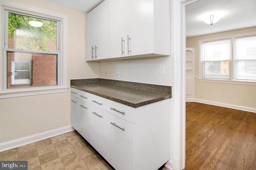 11706 Georgia Avenue - Photo 7