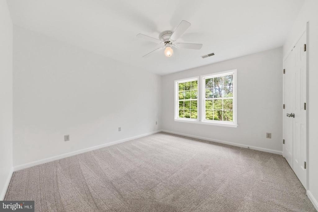 6728 Oakridge Road - Photo 31