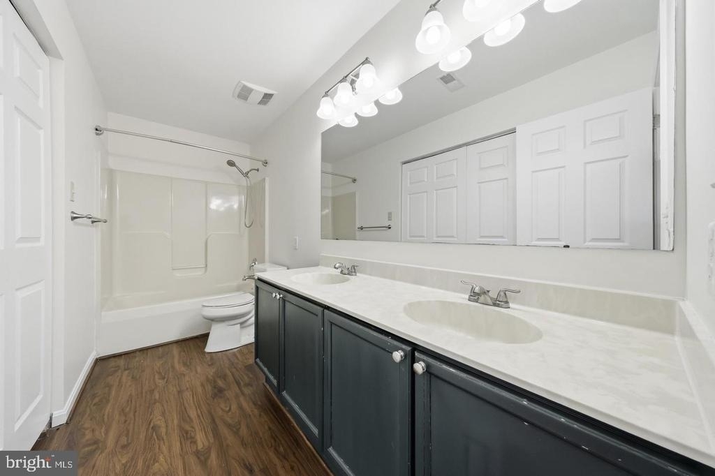6728 Oakridge Road - Photo 33
