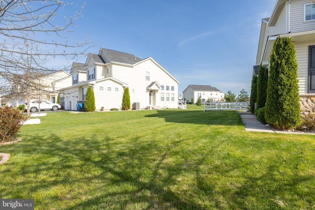 409 Galway Court - Photo 4