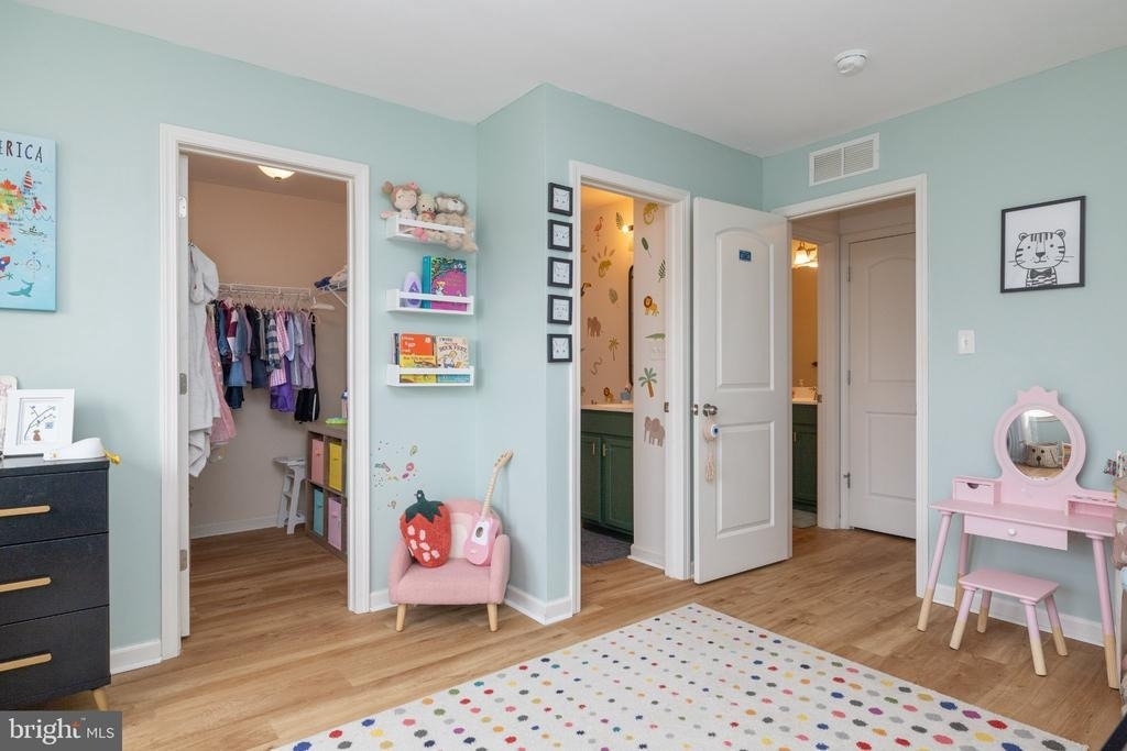 409 Galway Court - Photo 41