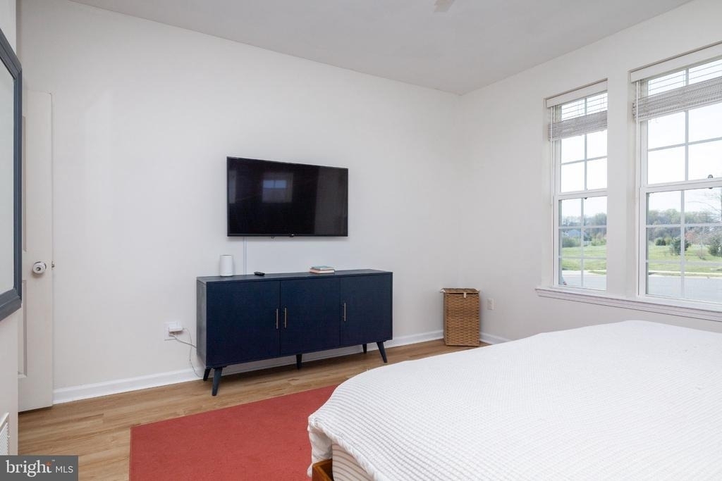 409 Galway Court - Photo 30
