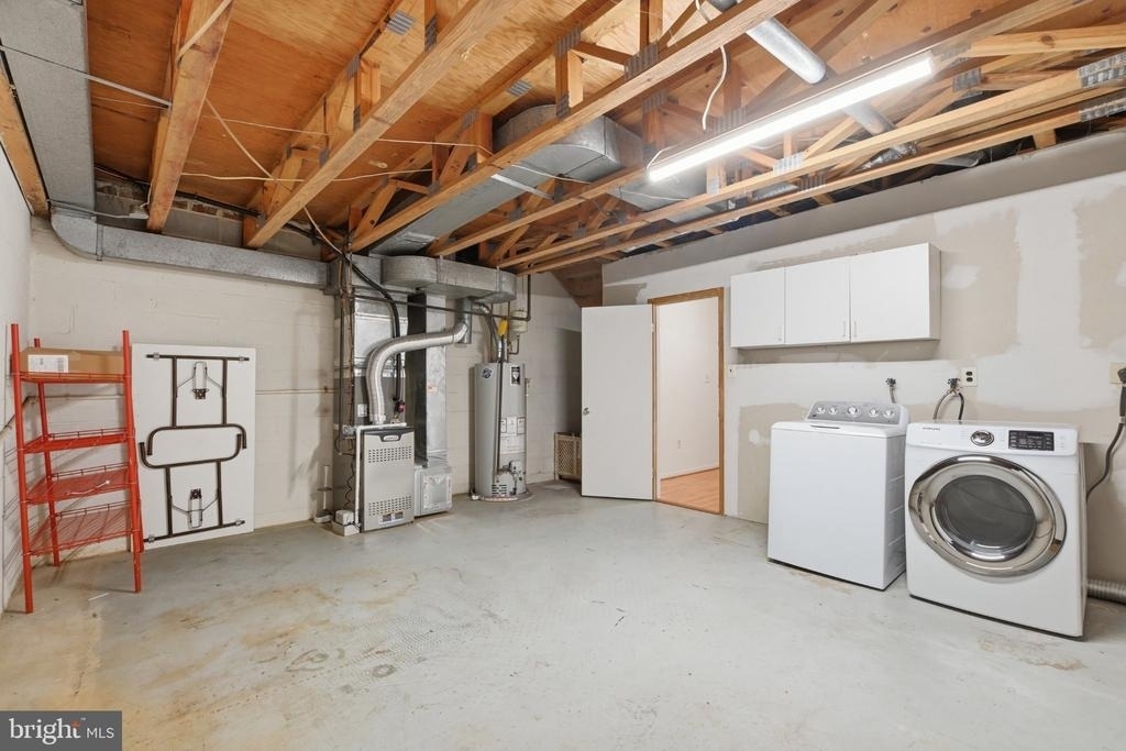 521 Brummel Court Nw - Photo 18