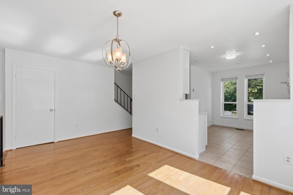 521 Brummel Court Nw - Photo 11